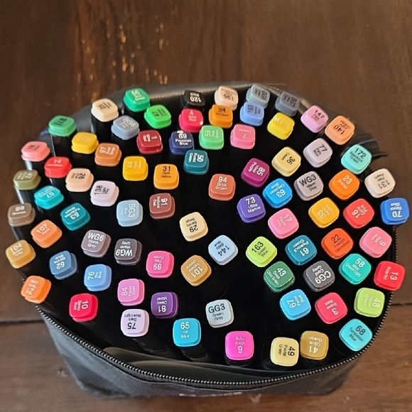 80-Piece Multicolor Marker Set - Picture 3 of 4